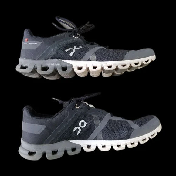 ON Running Shoes Men\'s 10 / 44 in good used condition Mens 10-10.5 44 Ecco Biom Train Natural Motion Running Shoes  main image 3